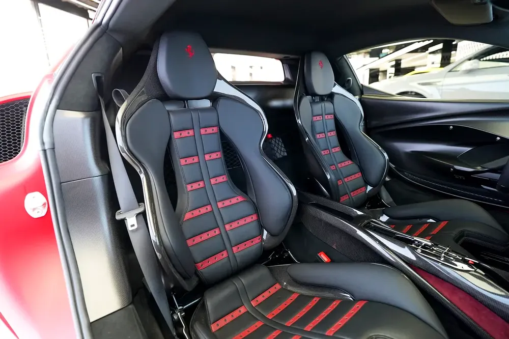SERVICE JUN 2030 | FULL CARBON INTERIOR | CARBON EXTERIOR | DAYTONA SEATS | ASSETTO  FIORANO - Image 16