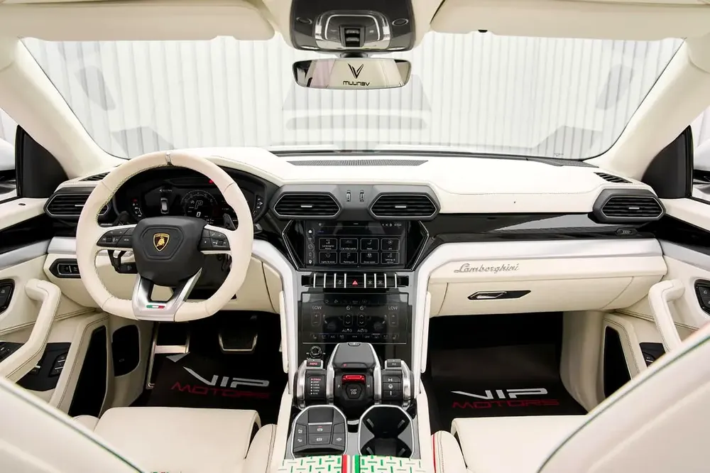 LAMBORGHINI URUS VENUUM, 2024, FULL OPTIONS, EXCELLENT CONDITION - Image 13