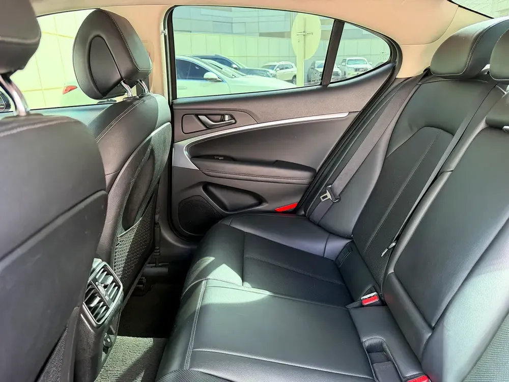 2023 Genesis G70 Premier. Original paint. 5 years warranty unlimited - Image 5