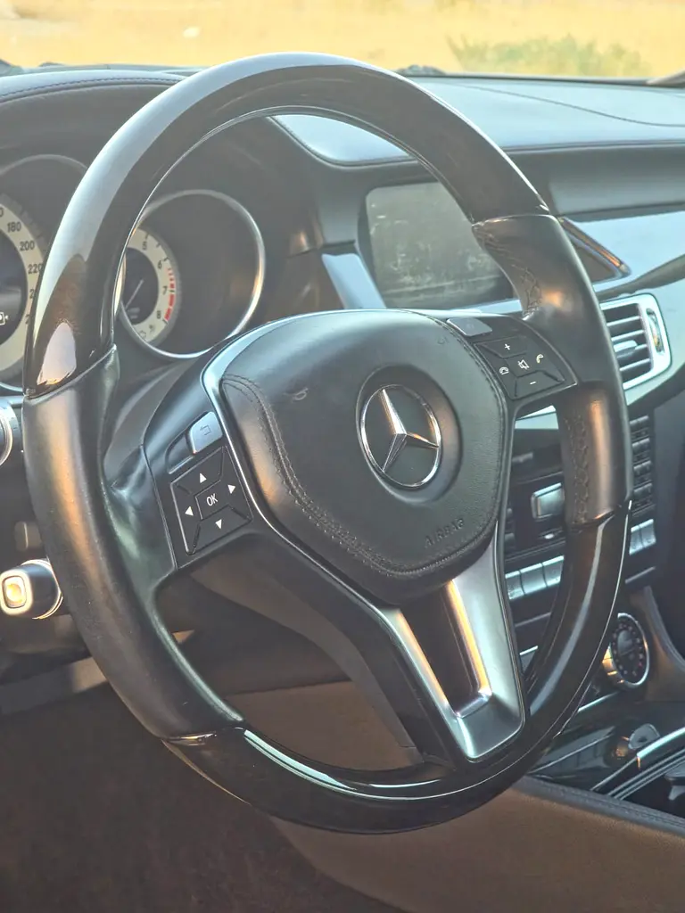 2014 Mercedes-Benz CLS 350 | Japanese Specs | Pristine Condition - Image 18