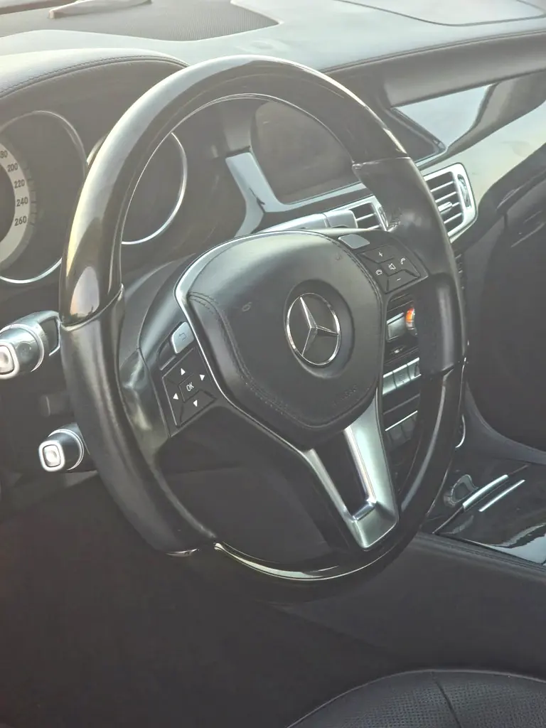 2014 Mercedes-Benz CLS 350 | Japanese Specs | Pristine Condition - Image 9