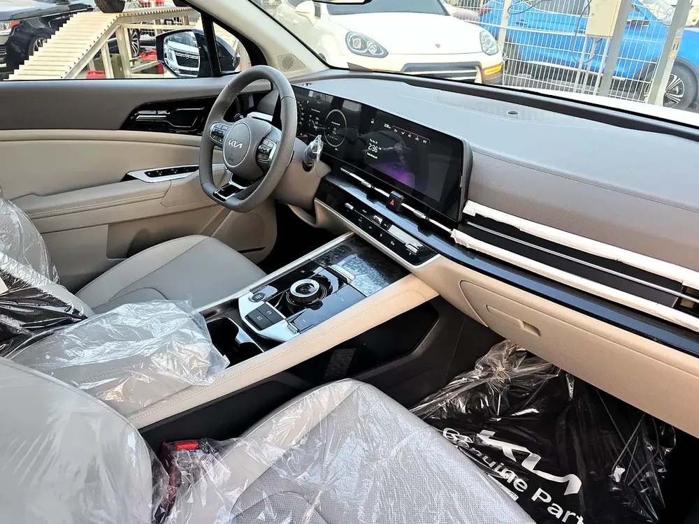 KIA SPORTAGE 1.5L petrol SUV FWD Gcc Grey Color 2026 Model - Image 11