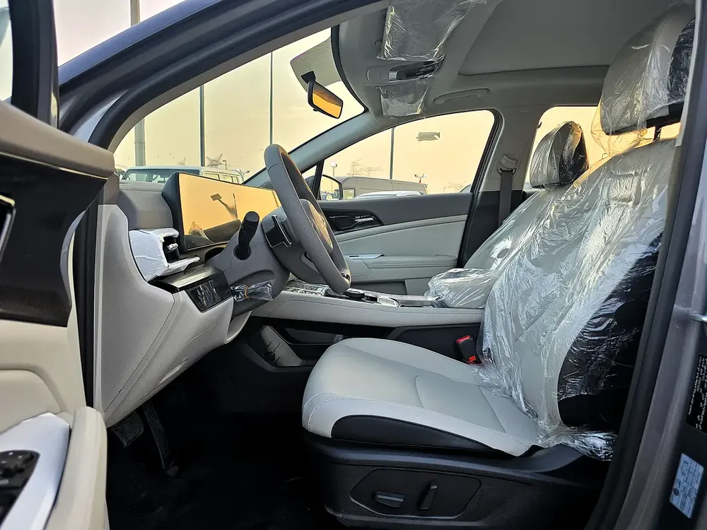 KIA SPORTAGE 1.5L petrol SUV FWD Gcc Grey Color 2026 Model - Image 7