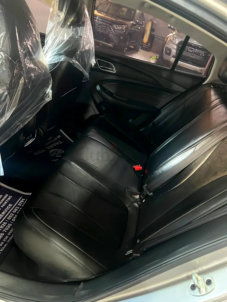 MG MG5 Luxury 2022 | GCC Specs | Full Option | - Image 8