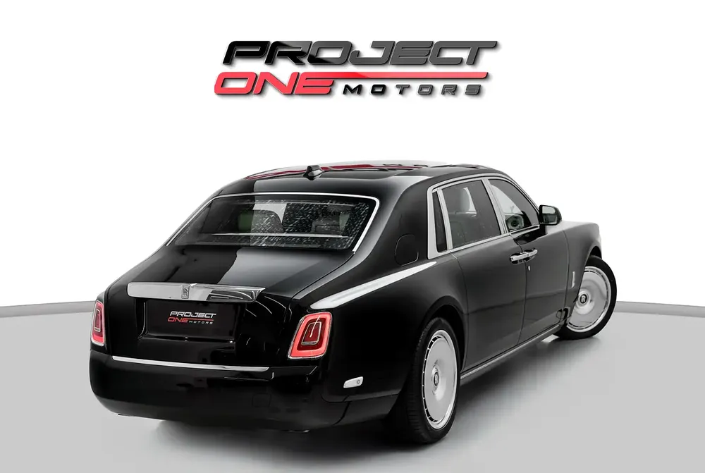 2026 ROLLS-ROYCE PHANTOM EWB WITH WARRANTY AND SERVICE CONTRACT - Image 5