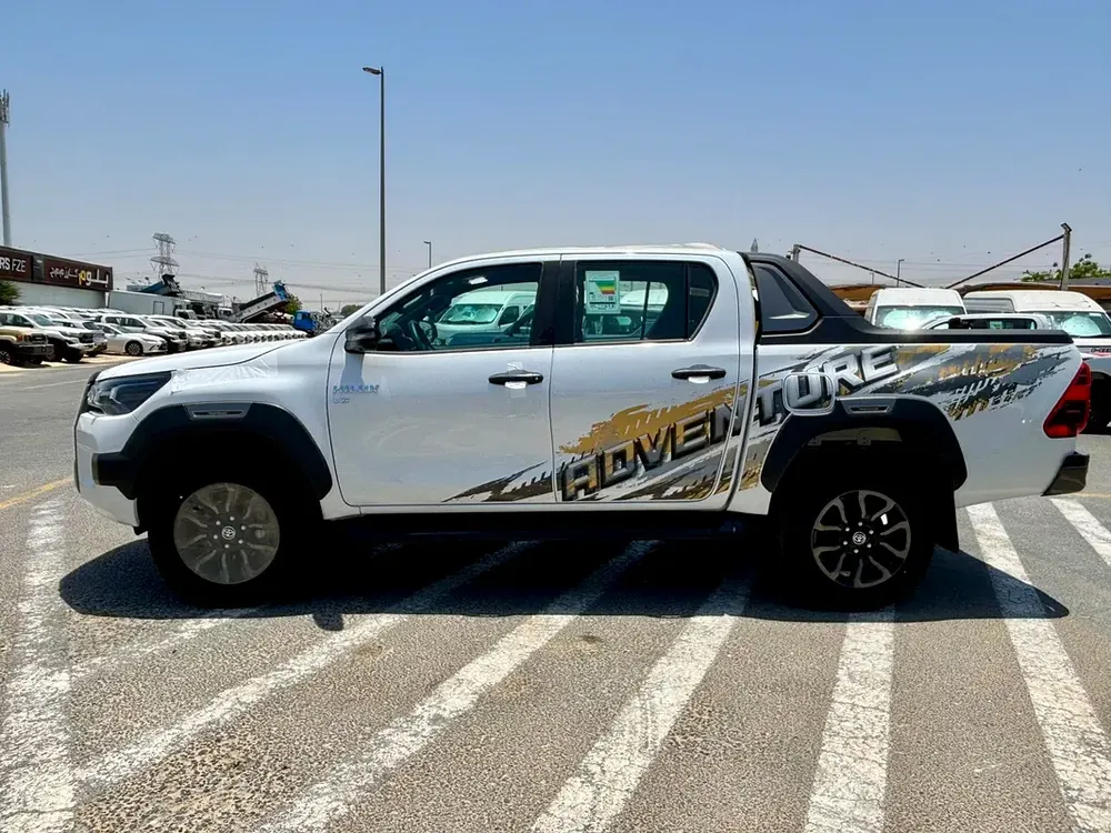 Toyota Hilux Adventure 2026 GCC Specs - Brand New - Image 4