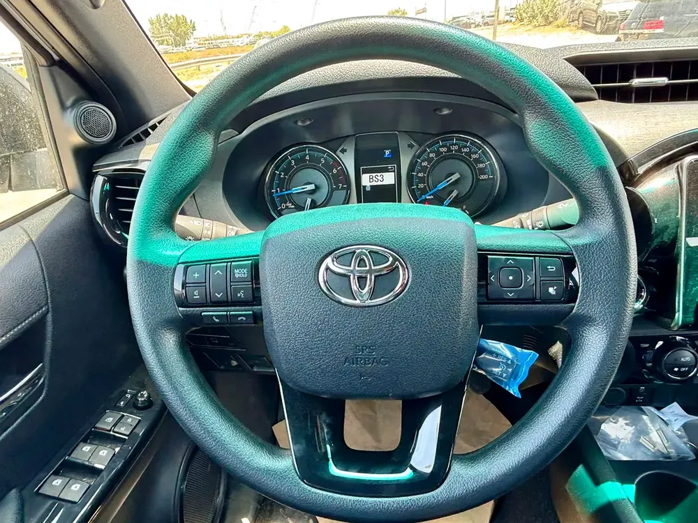 Toyota Hilux Adventure 2026 GCC Specs - Brand New - Image 9