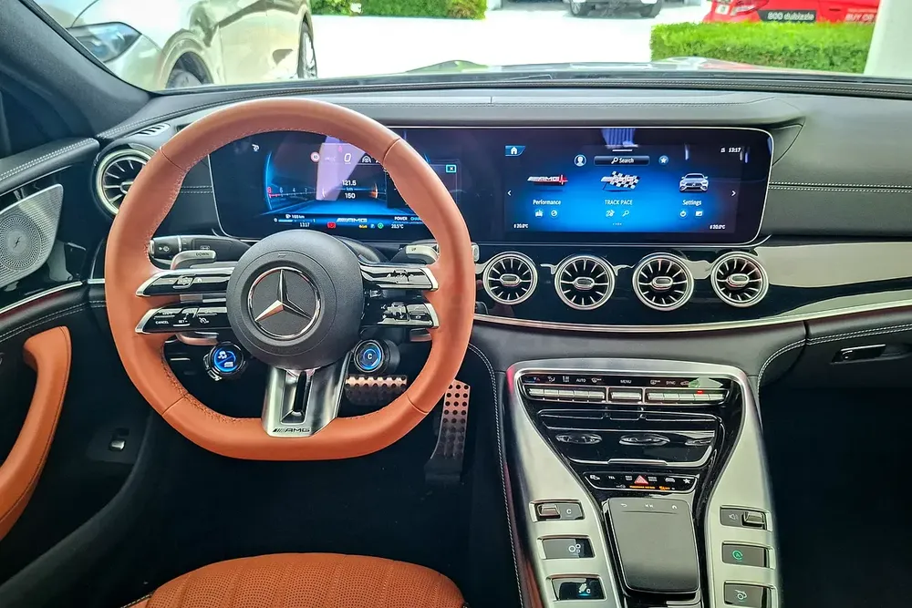 AED 6837/month | 2024 Mercedes-Benz AMG GT 43 | GCC Specs | Ref#452268 - Image 10
