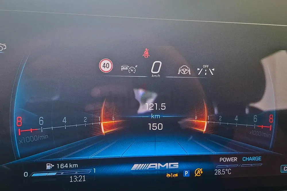AED 6837/month | 2024 Mercedes-Benz AMG GT 43 | GCC Specs | Ref#452268 - Image 14