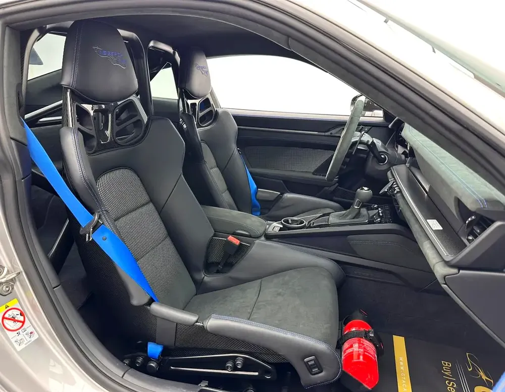 2025 Porsche 911 GT3 RS Weissach Package, March/2027 Porsche Warranty, Excellent Condition, GCC - Image 17
