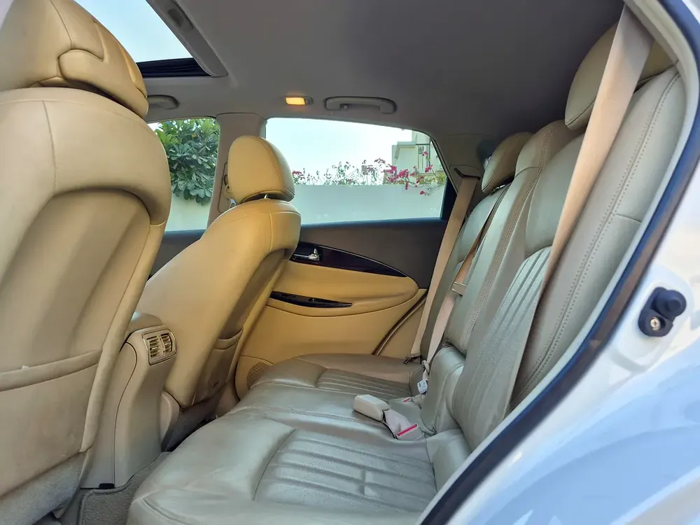 AED 2056/month | 2015 Infiniti QX50  | GCC Specs | Ref#423703 - Image 13