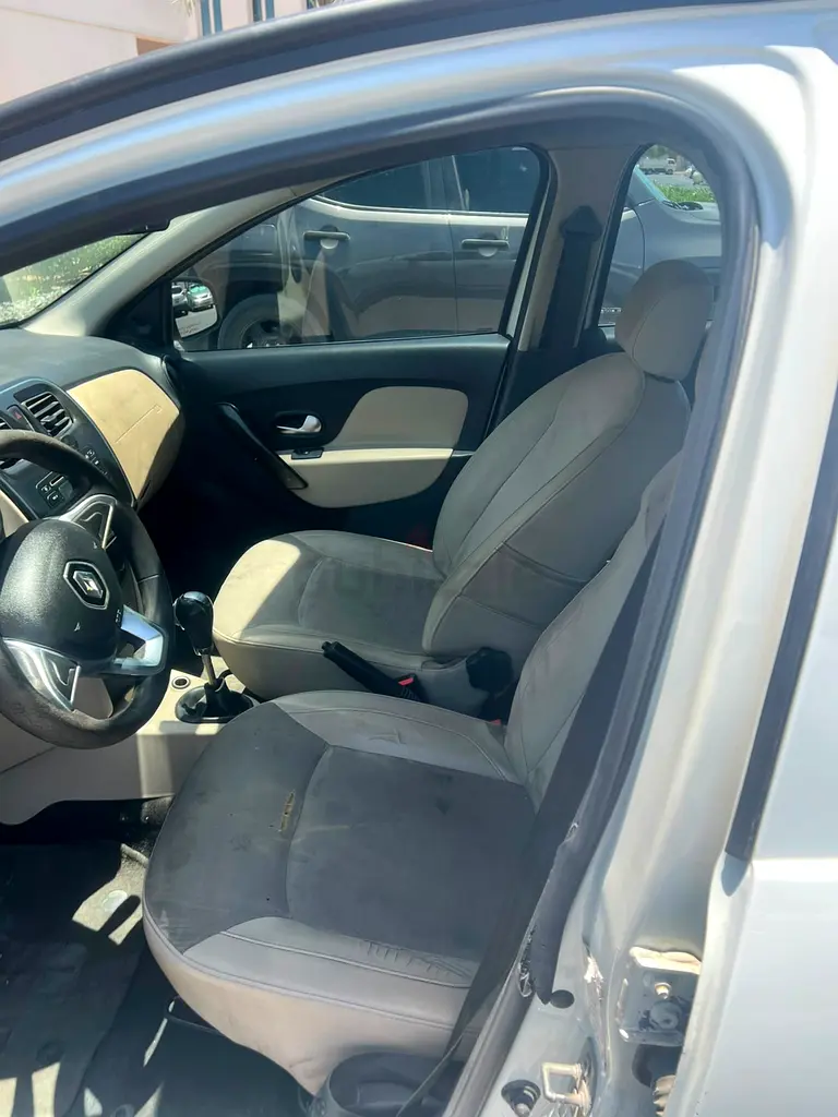 Renault Symbol 2020 LE | GCC Specs | Well Maintained - Image 10