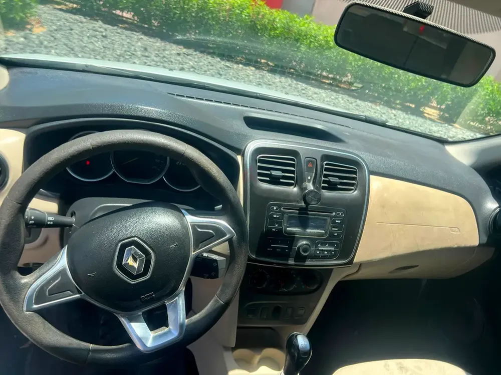 Renault Symbol 2020 LE | GCC Specs | Well Maintained - Image 12