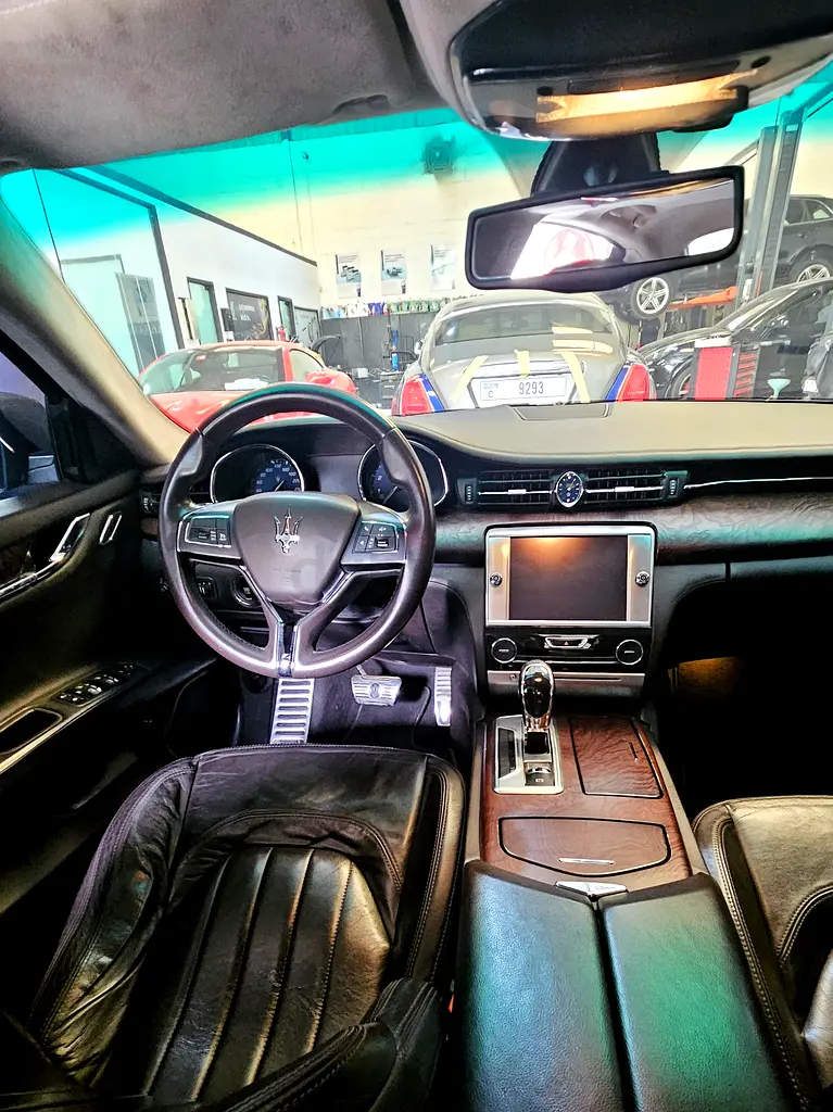 For sale: 2014 Maserati Quattroporte - Image 4