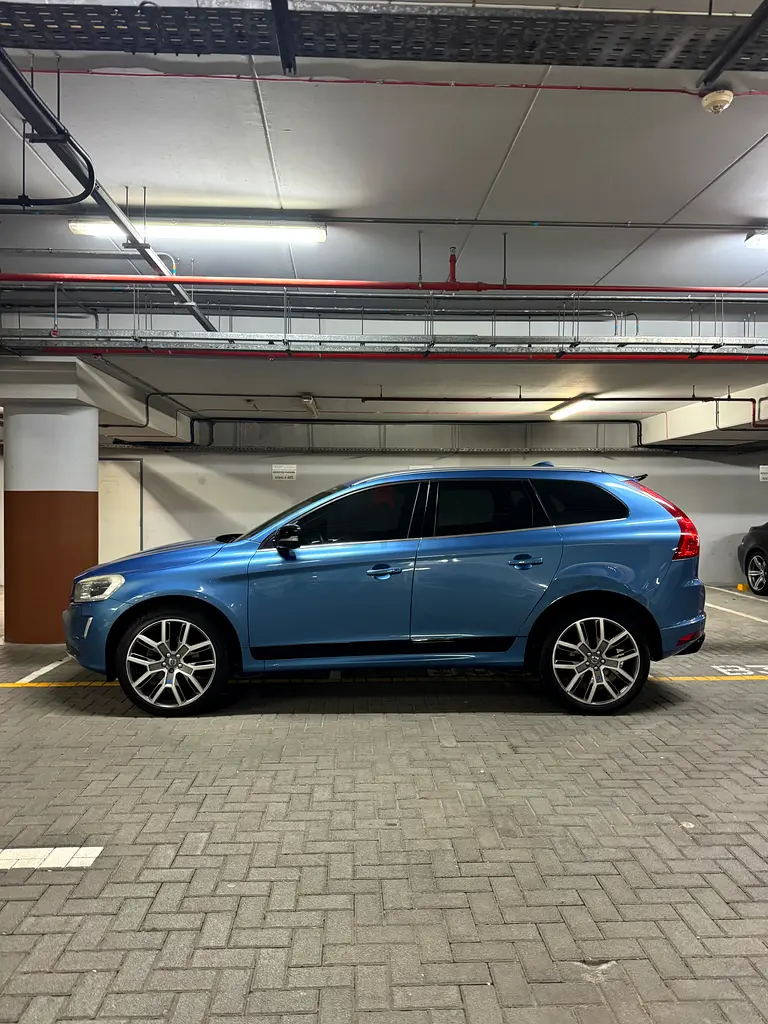 2018 Volvo XC60 T5 R-Design AWD – European Specs - Image 4