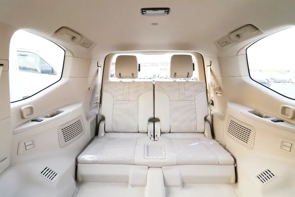 LAND CRUISER 3.5 HYBRID VX-V100 2025 - For Export - Image 19