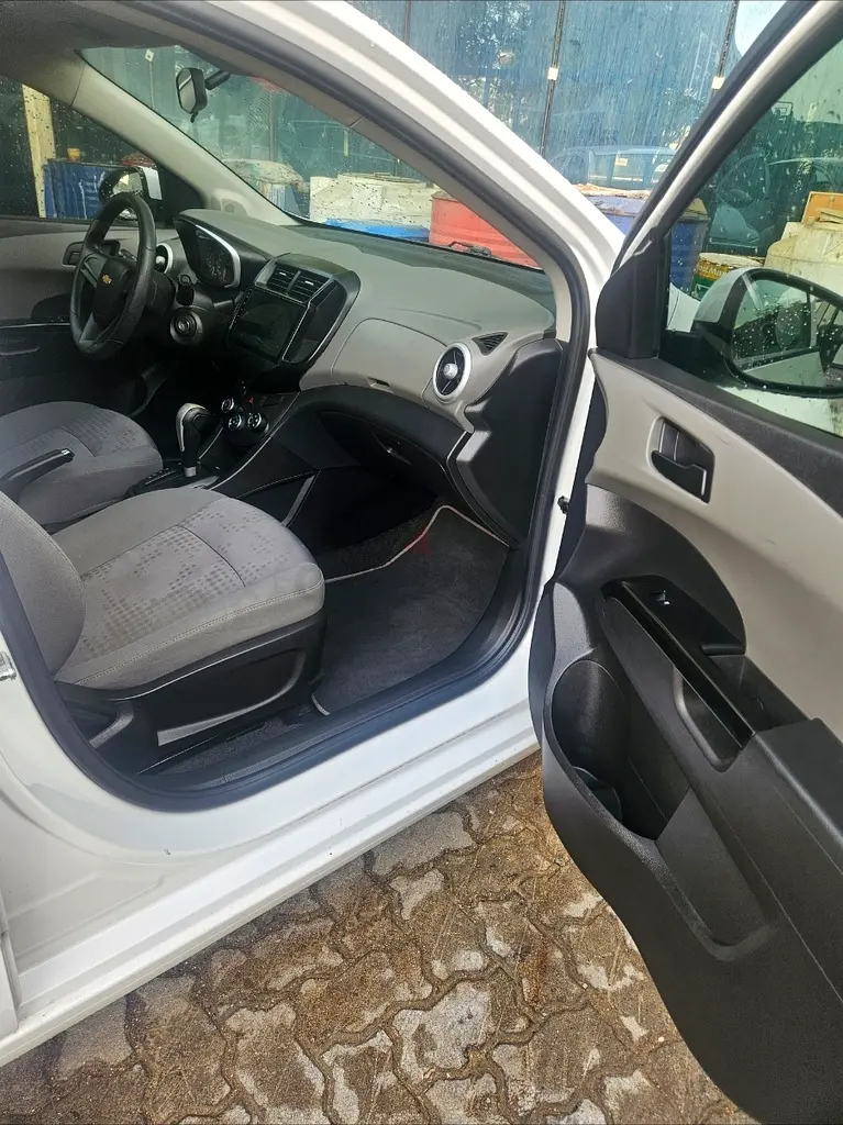 Chevrolet Aveo 2019 for urgent sale - Image 4