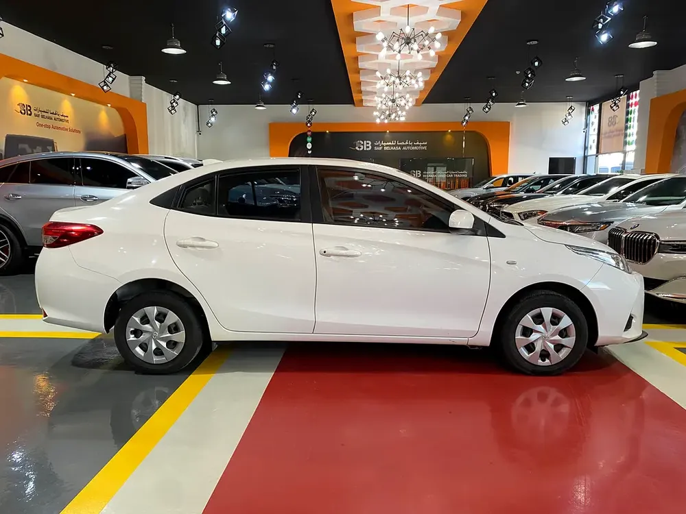 0% Down Payment | BIG DROP SUMMER PROMOTION | Under warranty | Certified Pre-owned | - Image 4
