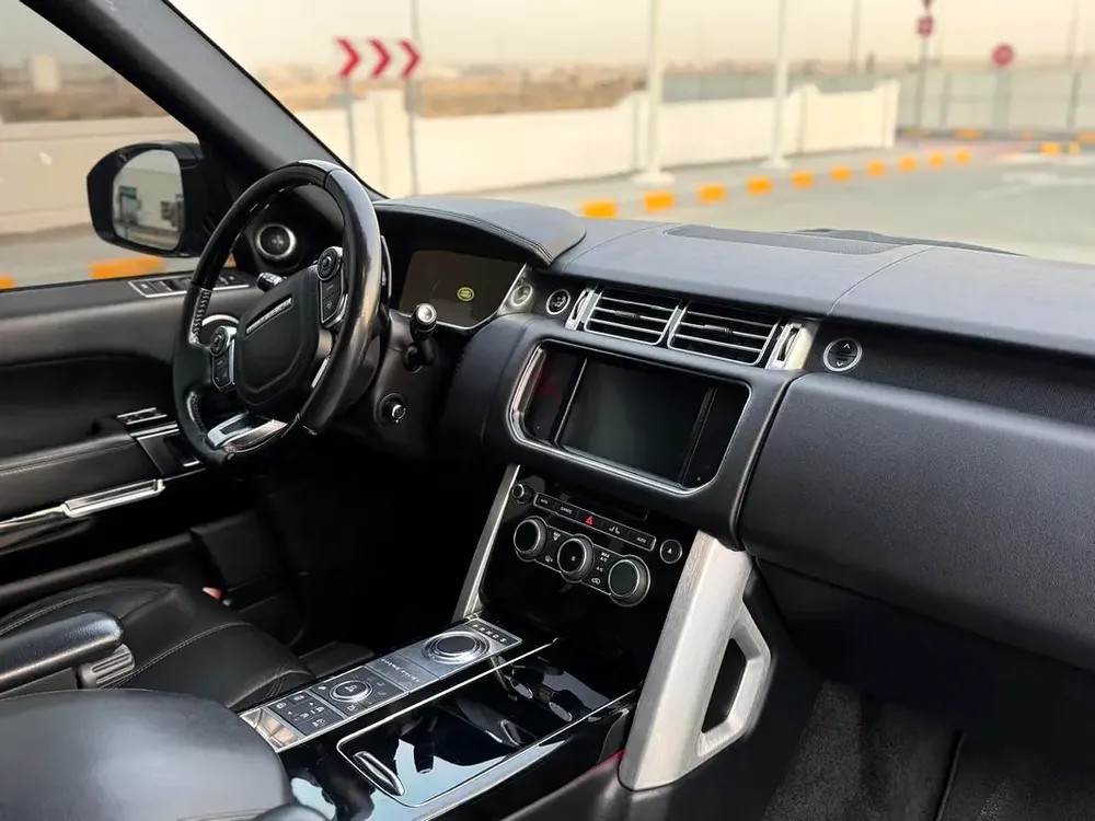 Land Rover Range Rover HSE 2016 GCC Specs - Image 10