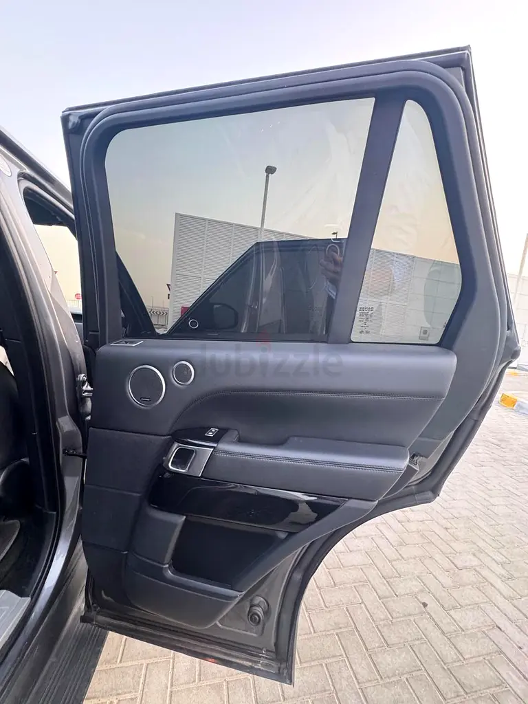 Land Rover Range Rover HSE 2016 GCC Specs - Image 11