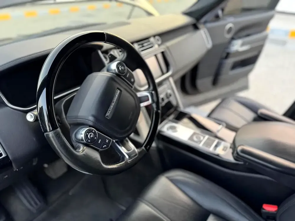 Land Rover Range Rover HSE 2016 GCC Specs - Image 15