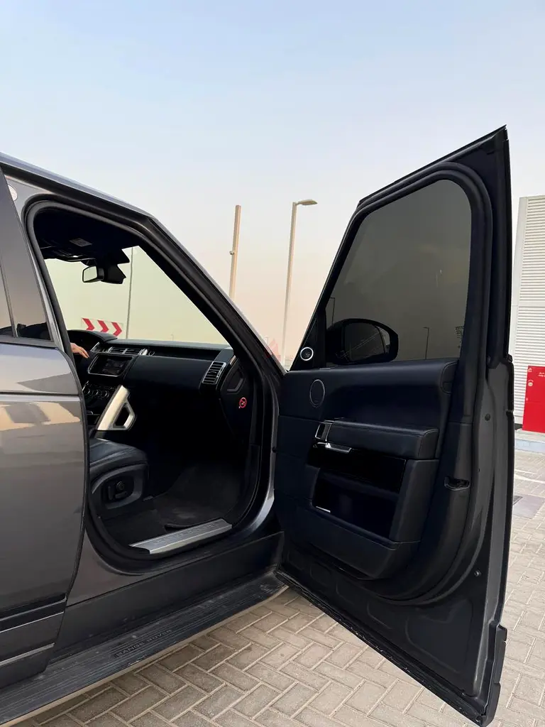 Land Rover Range Rover HSE 2016 GCC Specs - Image 7