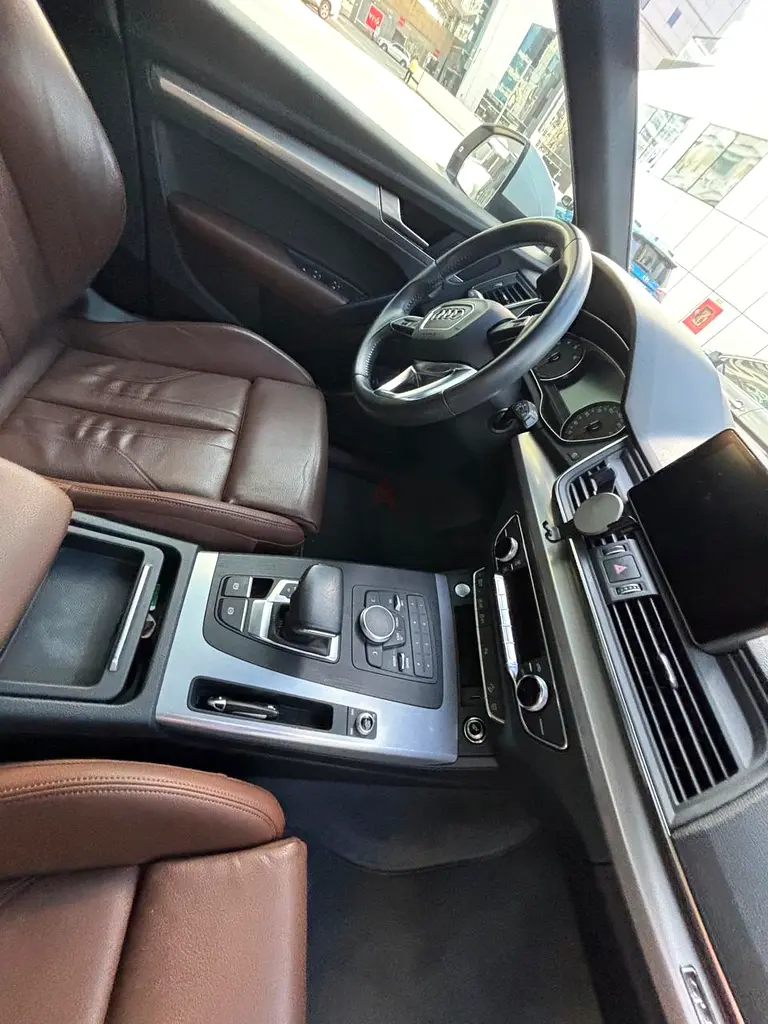 Audi Q5 45 TFSI Quattro 2020 - Image 4