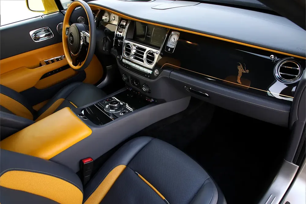 Rolls-Royce Dawn 2018 GCC Specs - Luxurious Convertible - Image 10