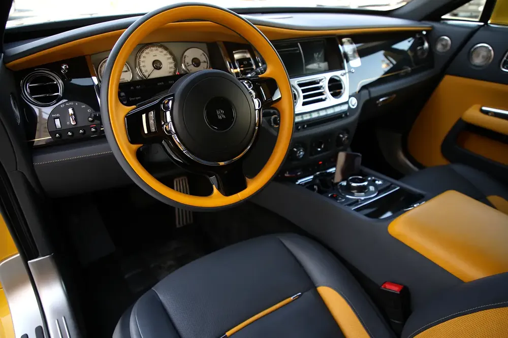 Rolls-Royce Dawn 2018 GCC Specs - Luxurious Convertible - Image 8