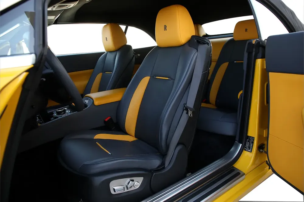 Rolls-Royce Dawn 2018 GCC Specs - Luxurious Convertible - Image 9