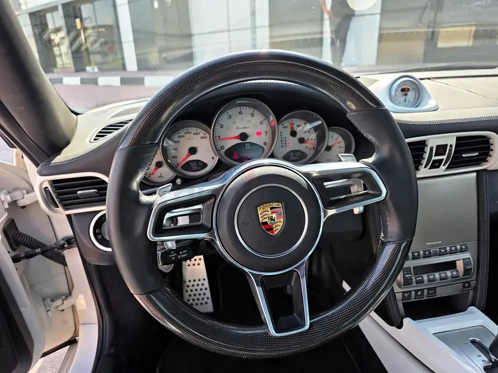 Porsche 997.1 Turbo Coupe 78500 Km Japan Spec model 2007 No Accident Automatik Gearbox .No Dealers - Image 7