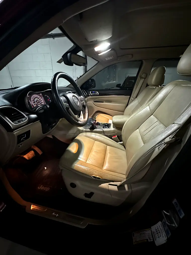 Jeep Grand Cherokee Limited 2014 GCC Specs - Image 4