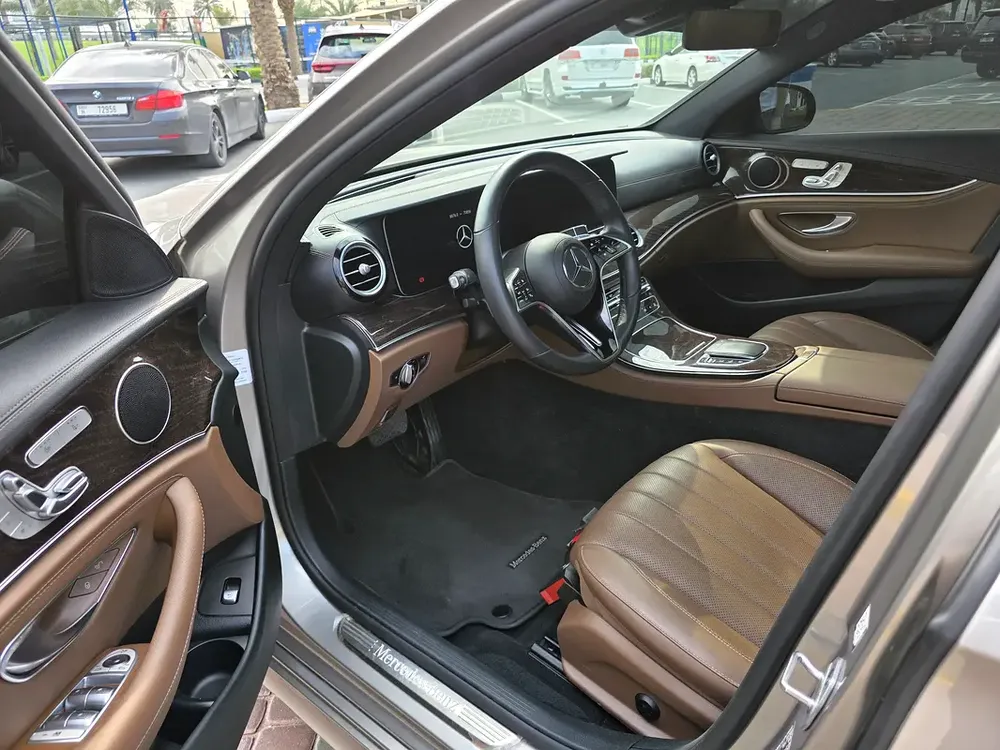 2022 Mercedes-Benz E-Class E 300 AMG | GCC Specs | Pristine Condition - Image 10