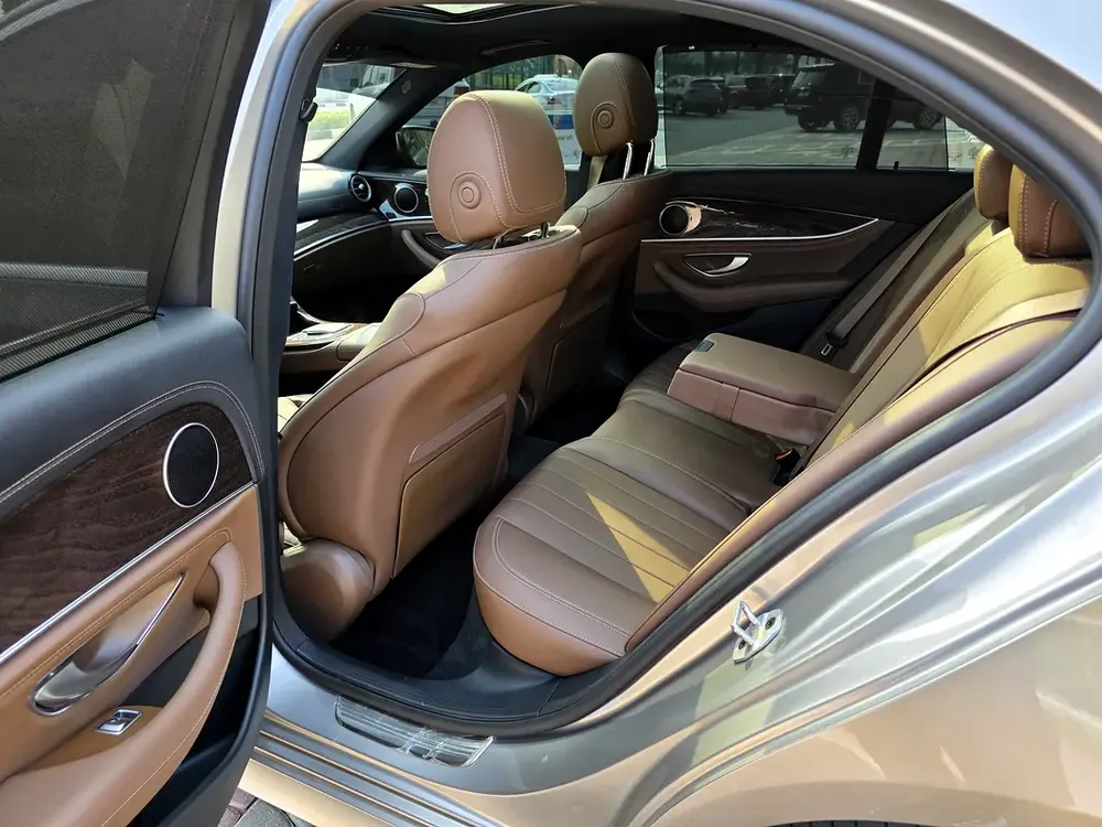 2022 Mercedes-Benz E-Class E 300 AMG | GCC Specs | Pristine Condition - Image 19
