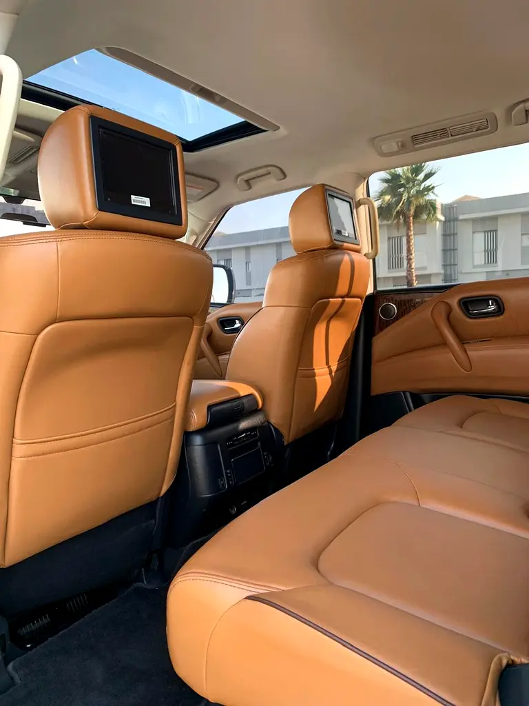 Nissan Patrol SE Platinum City 2019, GCC Specs - Image 15