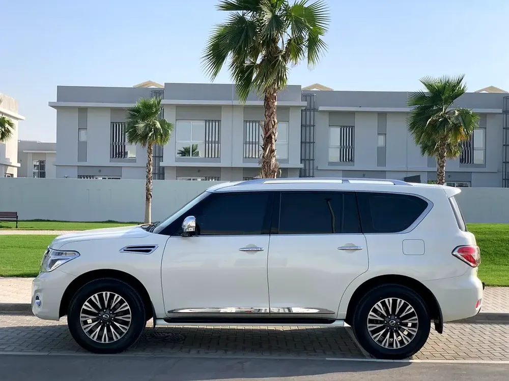 Nissan Patrol SE Platinum City 2019, GCC Specs - Image 5