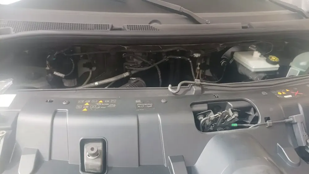 Renault Master 2021 MANUAL GEAR GCC SPECS - Image 10
