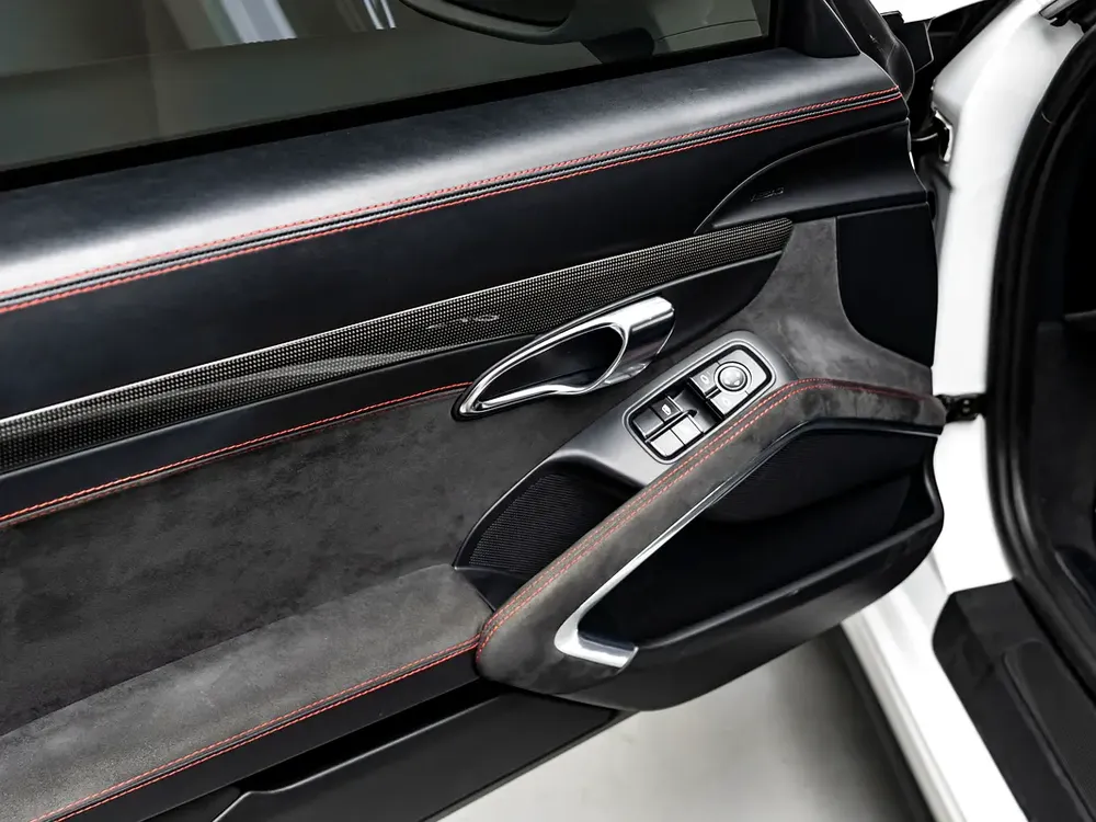 The BEST Ramadan Offer in the UAE - Limited Time, December 2026 Porsche Warranty, Low KMs, GCC - Image 17
