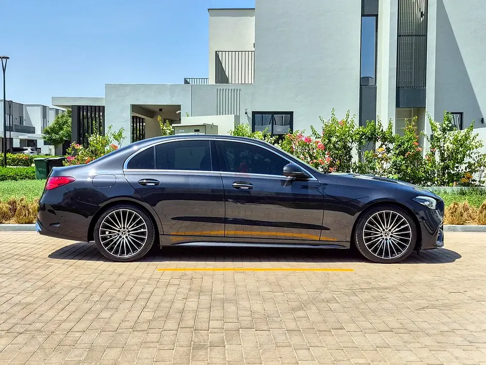 AED 3419/month | 2025 Mercedes-Benz C-Class C200 | GCC Specs | Ref#464411 - Image 4