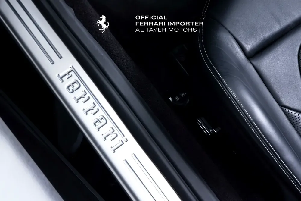 Elegance Redefined: Ferrari Portofino M MY 2020 in Grigio Alloy, Wrapped in Nero - Image 14