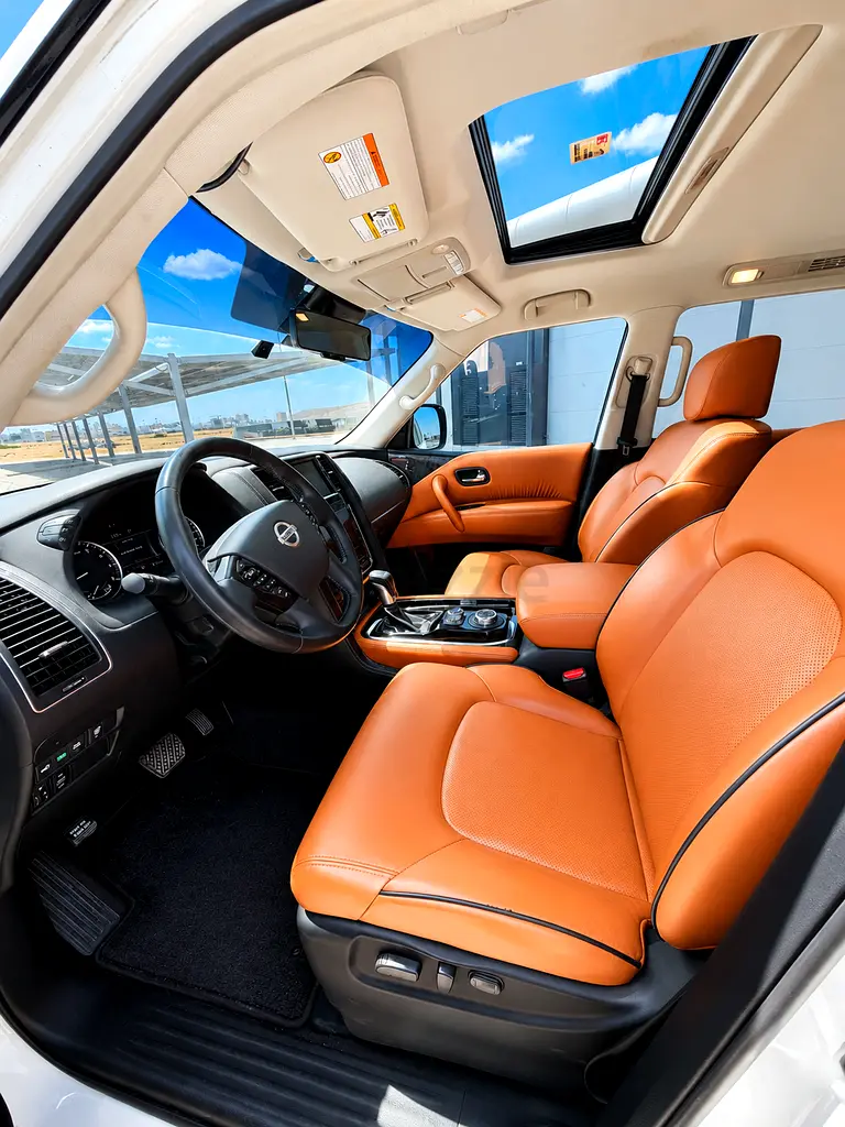 2021 NISSAN PATROL V8 TITANIUM - GCC SPECS - BIG ENGINE - FULL OPTION - Image 8