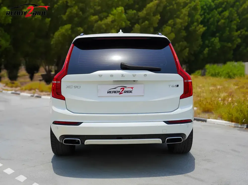 2020 Volvo XC90 T6 R-Design - Image 10