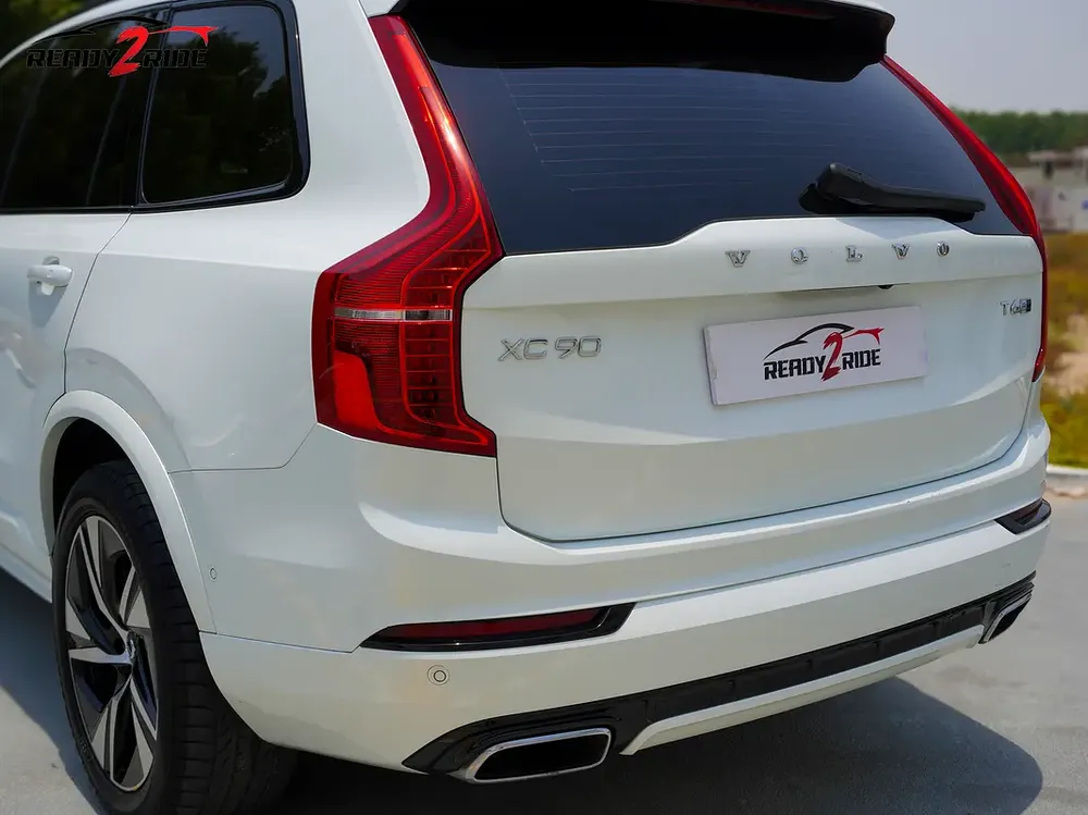 2020 Volvo XC90 T6 R-Design - Image 5