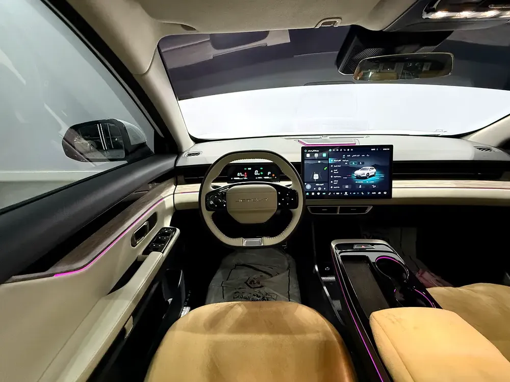 Brand New 2025 Jetour Dashing 1.6T Luxury - Advanced Tech  Futuristic Design - Image 11