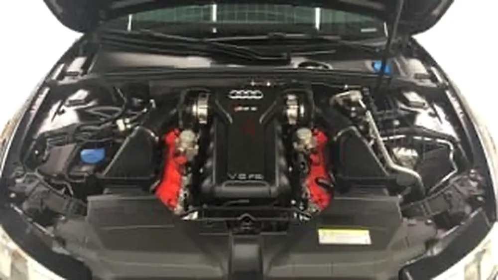 2014 Audi RS5 4.2 FSI Quattro - GCC Specs - Pristine Condition - Image 18