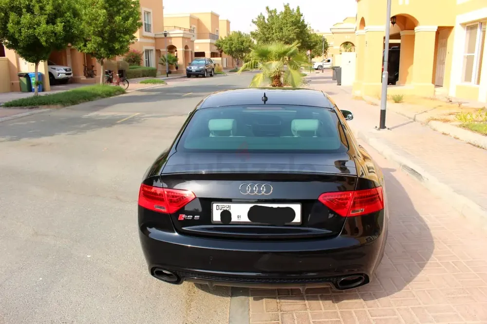 2014 Audi RS5 4.2 FSI Quattro - GCC Specs - Pristine Condition - Image 5