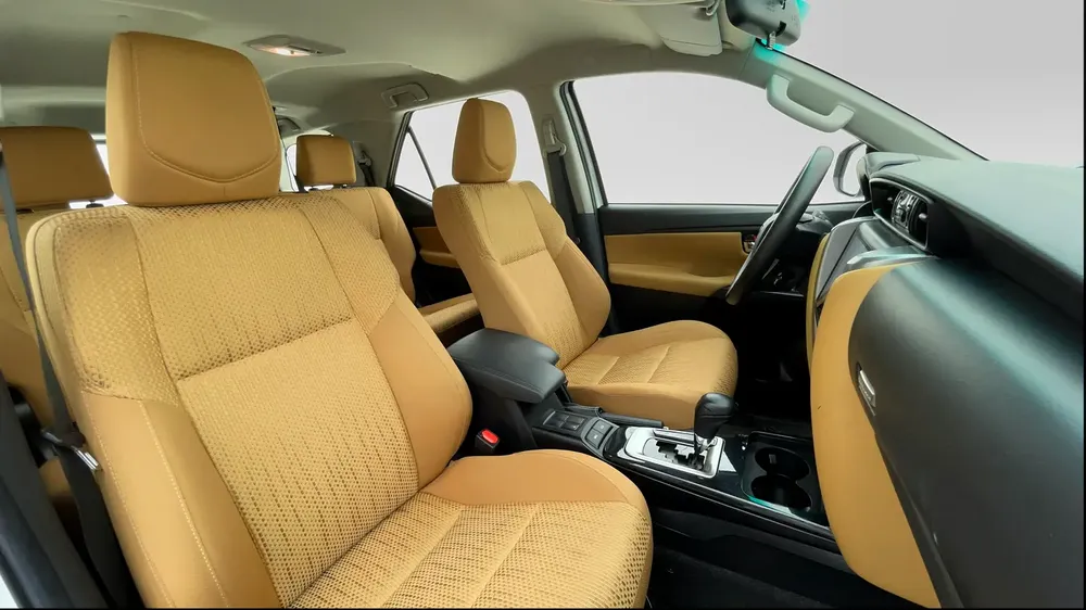 AED 1,609/m | 0 DP | Free 3 Months Warranty | Service History | 30 Day Return | TOYOTA FORTUNER 2024 - Image 6
