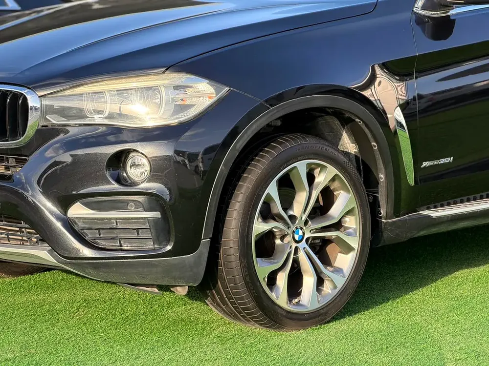 BMW X6 xDrive35i Executive 2016 GCC Specs - Image 7