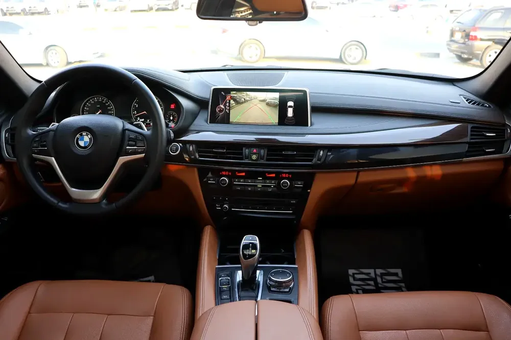BMW X6 xDrive35i Executive 2016 GCC Specs - Image 8