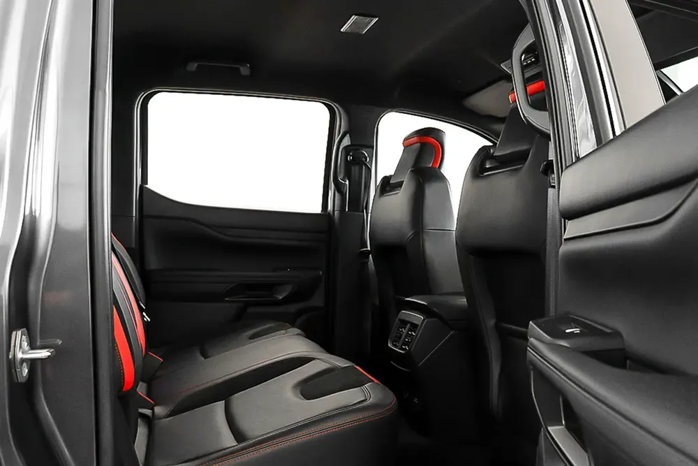 3,636 AED / 60 months | 0% DP | 2023 Ford Ranger Raptor / Ford Warranty  Service - Image 13